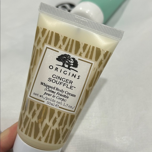 Origins Make a Difference Hand Treatment and Ginger Soufflé body Cream Set - Picture 3 of 3